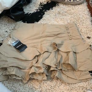 Forever 21 tan ruffle mini skirt